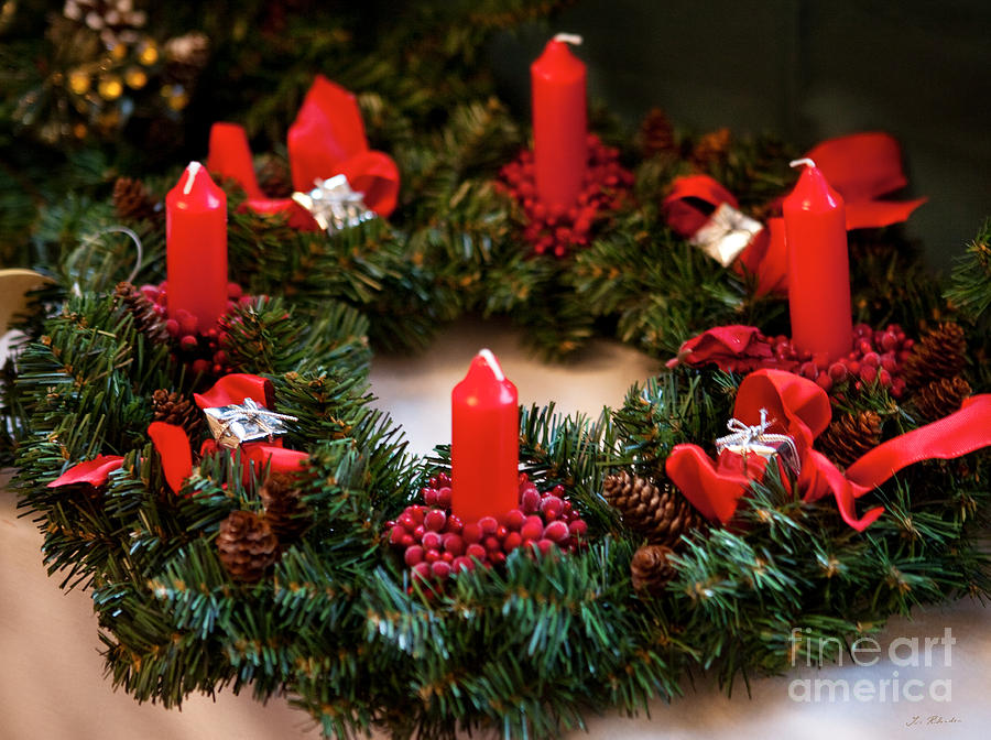 Advent wreath #1 Photograph by Iris Richardson