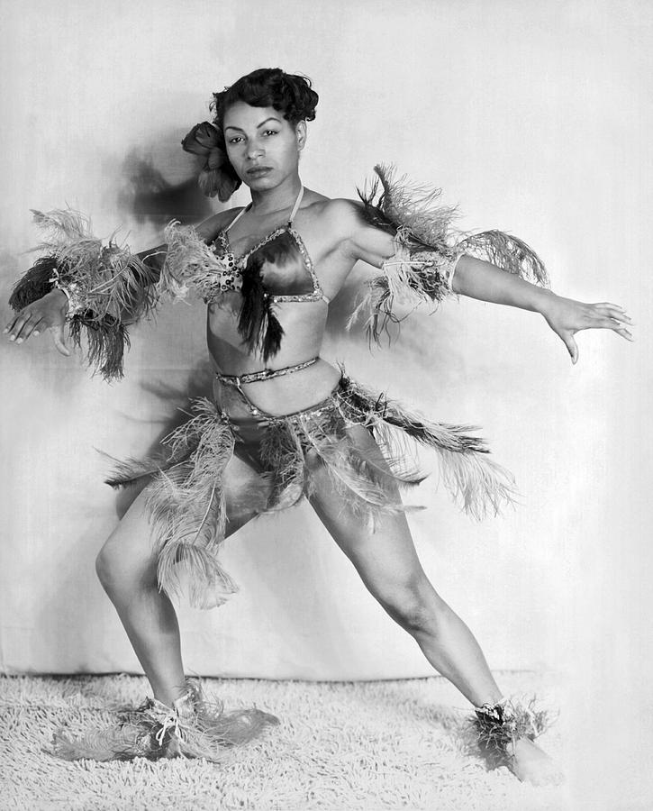 Black And White Photograph - African American Woman Dancer #1 by Underwood Archives