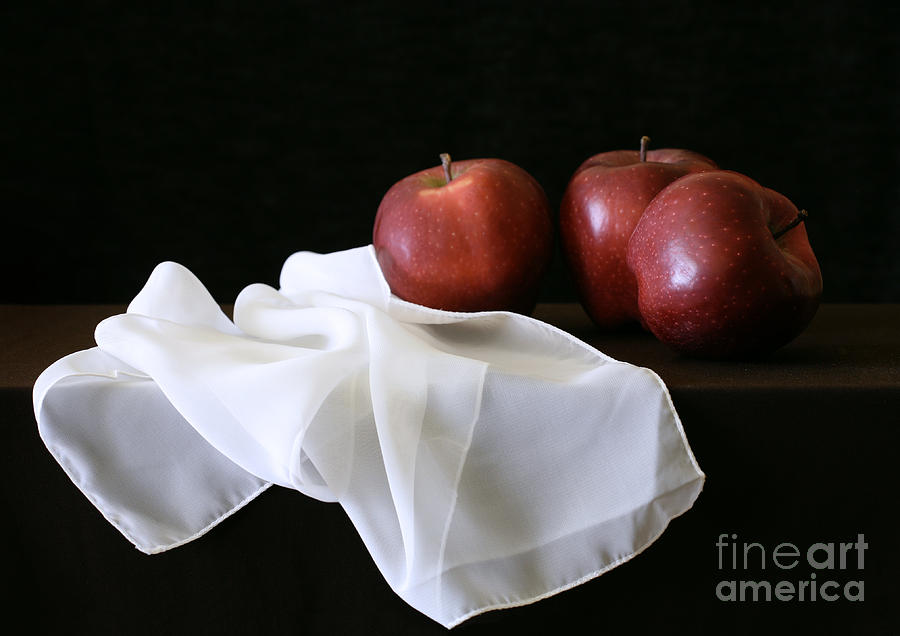 Still Life Photograph - Apples #1 by Matild Balogh