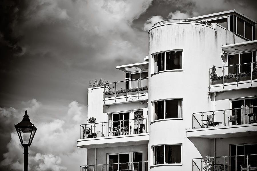 Art Deco Apartments #1 Photograph by Mark Llewellyn