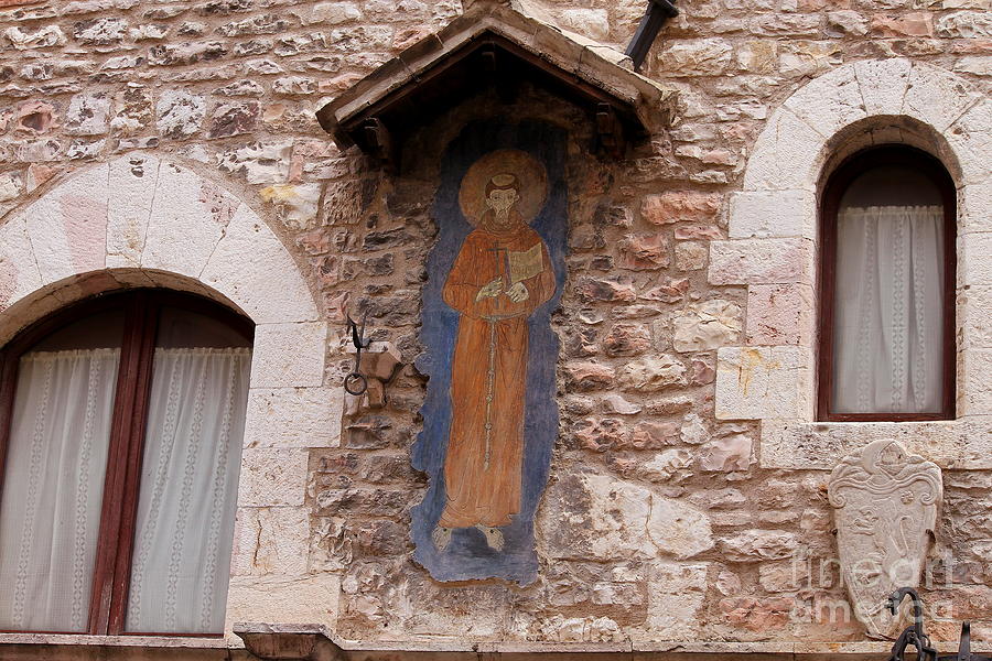 Assisi 14 #1 Photograph by Theresa Ramos-DuVon