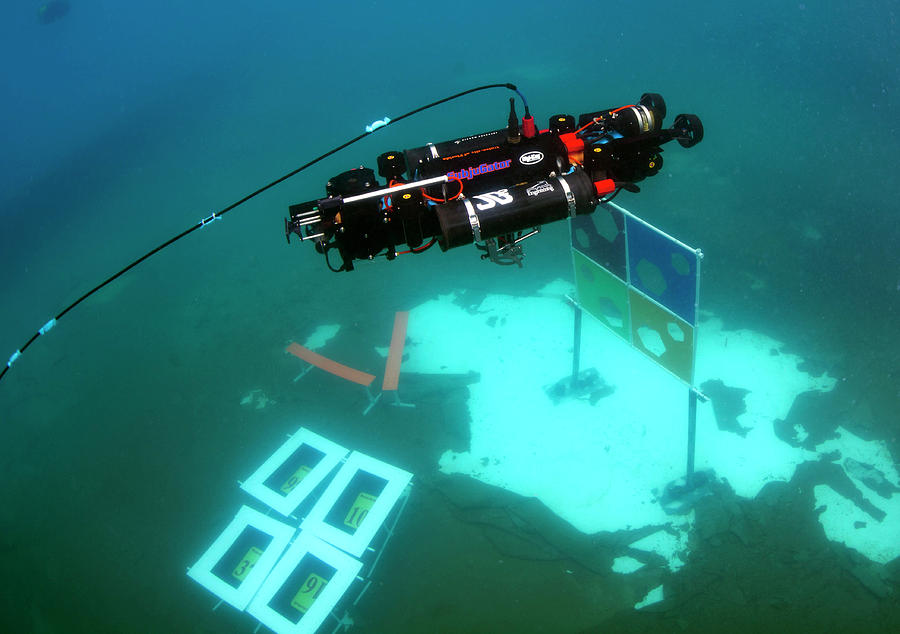Autonomous Underwater Vehicle Competition #1 Photograph by U.s. Navy