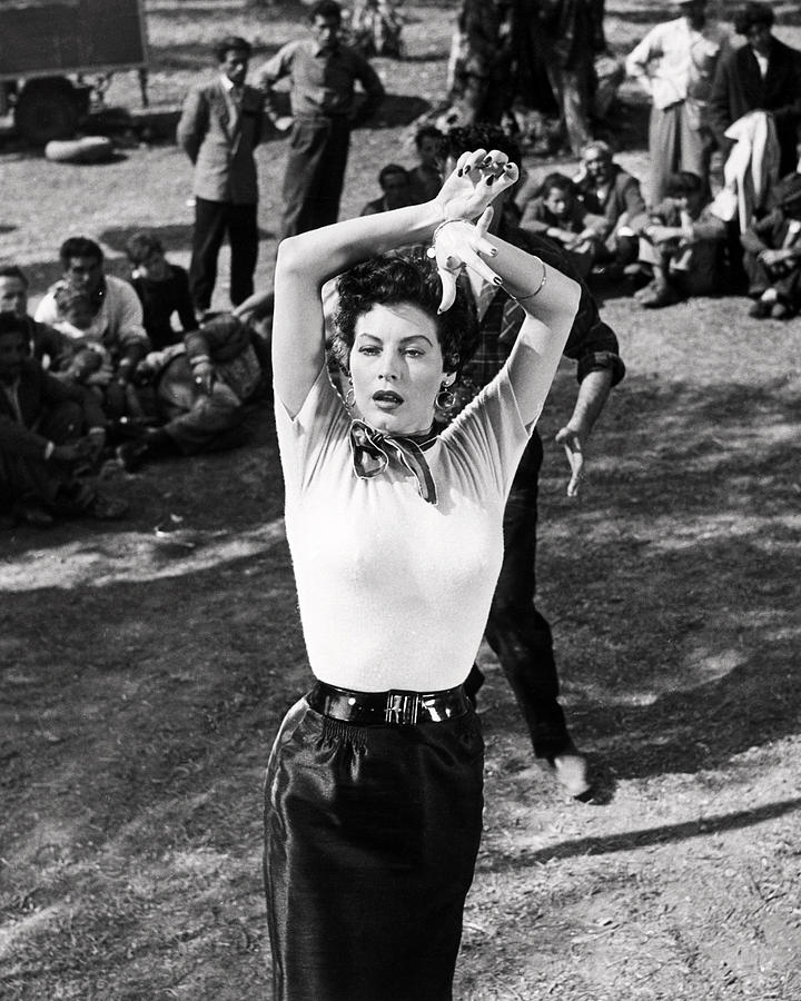 Ava Gardner in The Barefoot Contessa #1 Photograph by Silver Screen ...