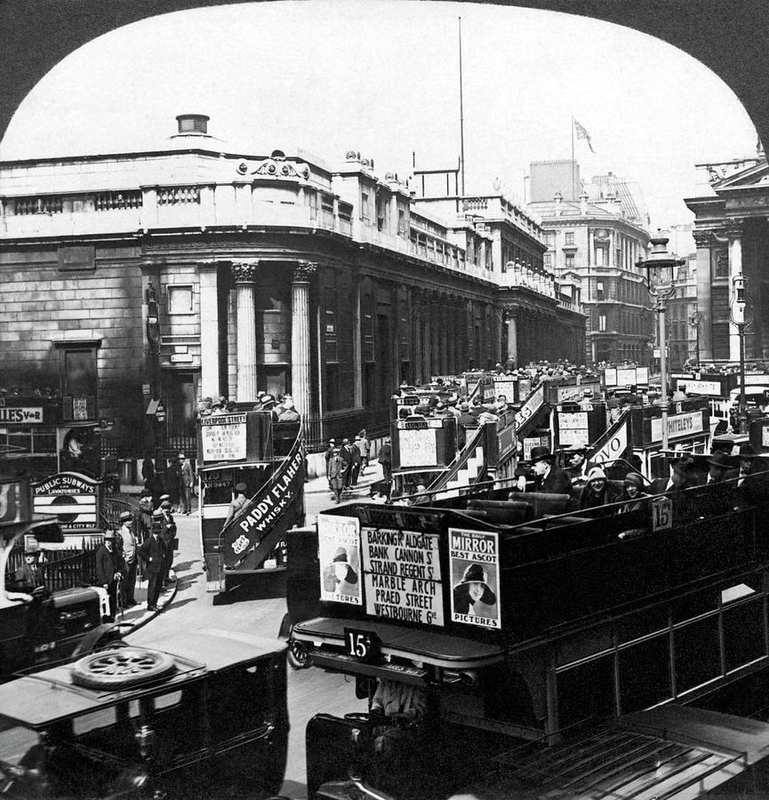 Bank Of England #1 Photograph by Underwood Archives