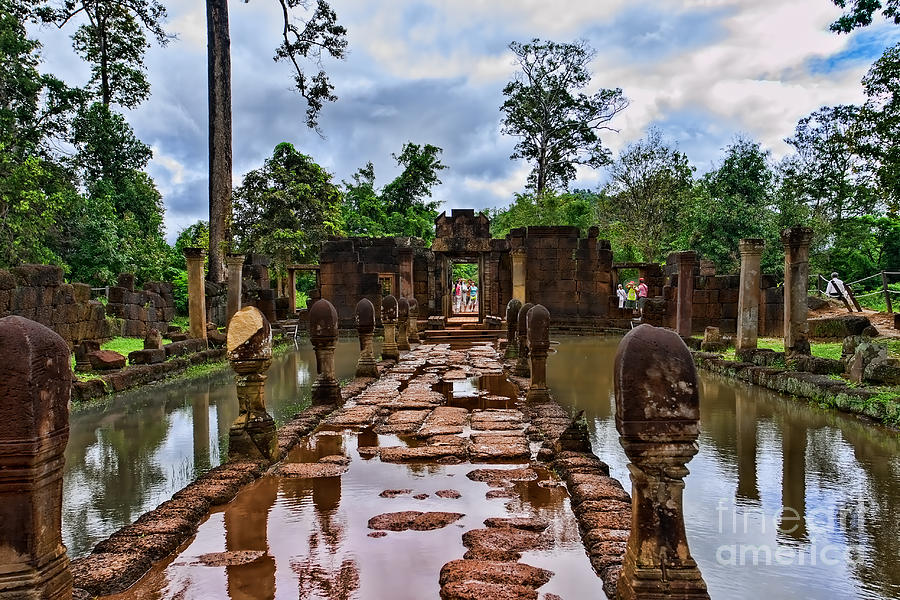 Asia Photograph - Banteay Srei #1 by Joerg Lingnau