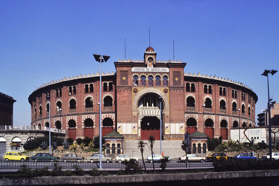 Barcelona Bull Ring Photograph by Jeff Leland - Fine Art America