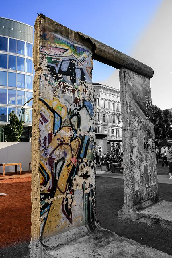 Berlin Wall #1 Photograph by Chris Smith