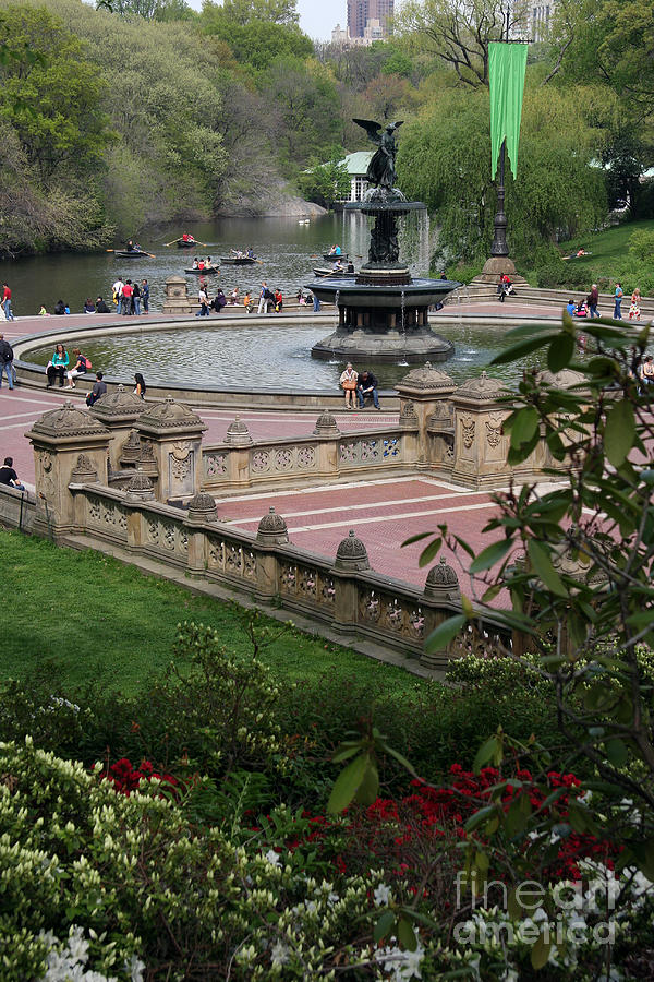 Bethesda Fountain – Central Park {NYC Photographer}