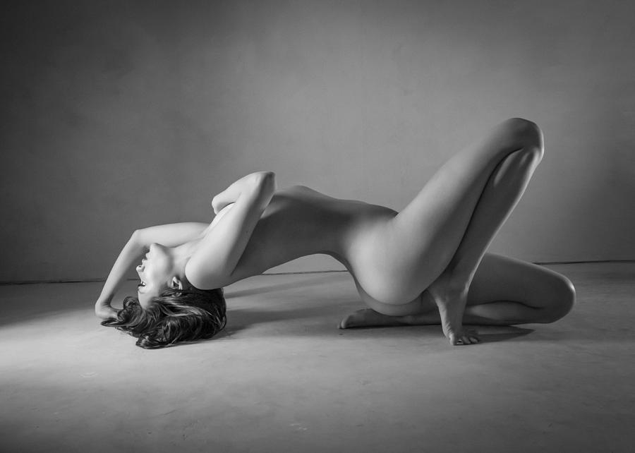 Nude Photography Guide for Beginners â€“ Inspirational Ideas