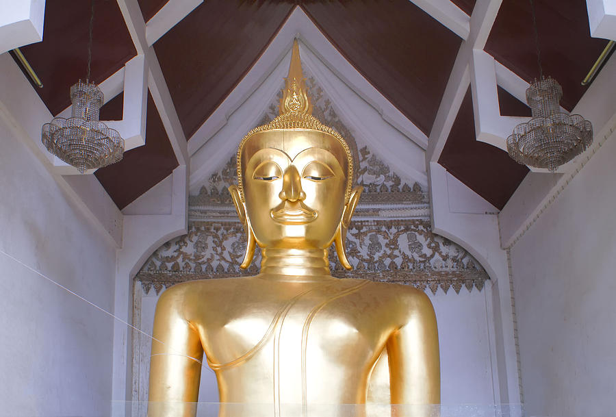 Buddha at Wat Matathat #1 Digital Art by Carol Ailles