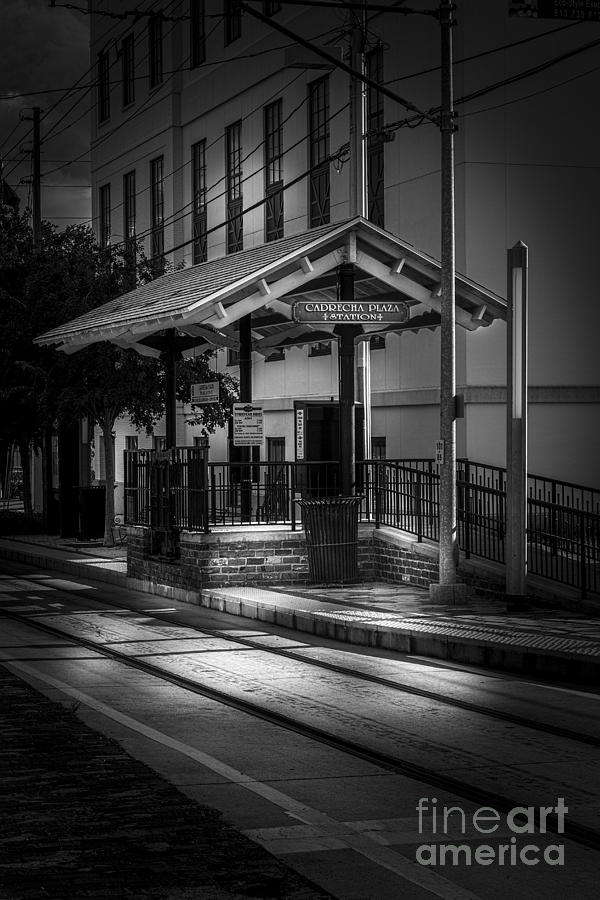 Black And White Photograph - Cadrecha Plaza Station #1 by Marvin Spates