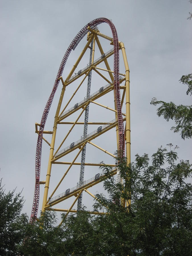 Cedar Point - Top Thrill Dragster - 12122 Photograph by DC Photographer ...