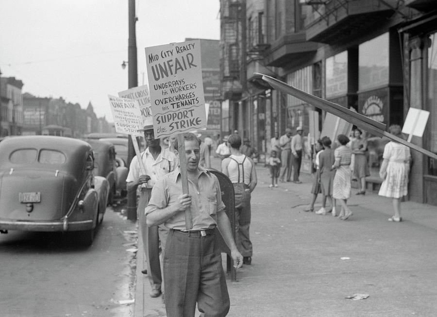 chicago-picket-line-1941-photograph-by-granger-pixels