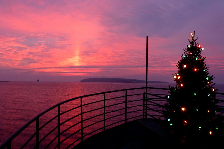 Christmas Sunrise Photograph by Robert McGreevy - Fine Art America