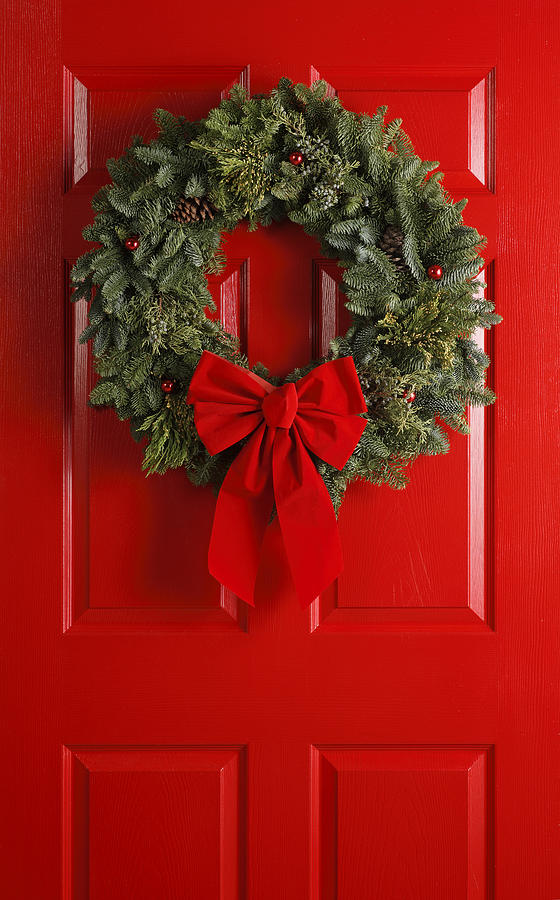Christmas Wreath on Red Door #1 Photograph by Dny59