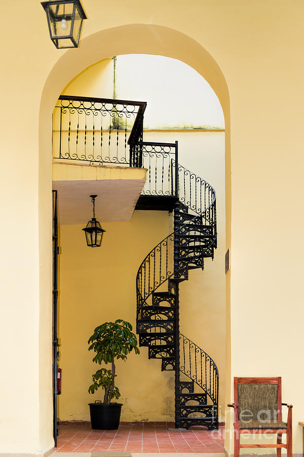 Circular staircase #1 Photograph by Les Palenik