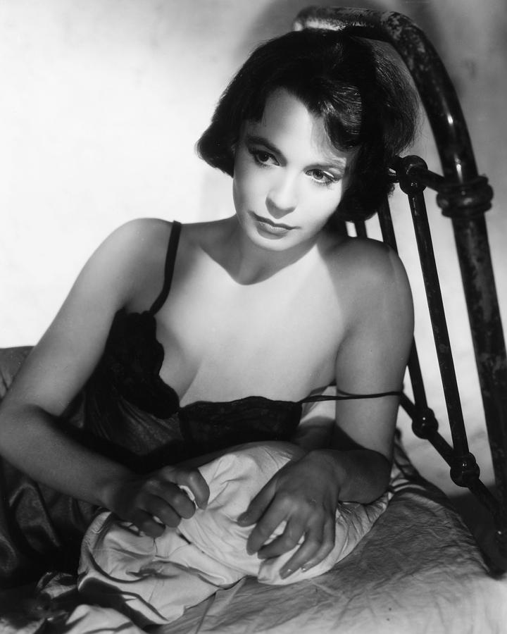 Claire Bloom Photograph by Silver Screen.