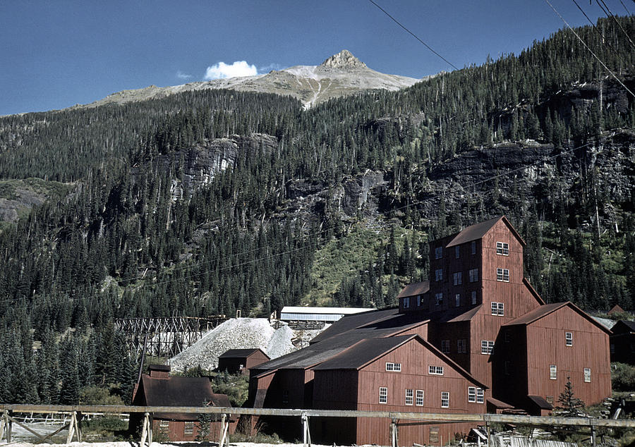 Colorado Gold Mine, 1940 #1 Photograph by Granger