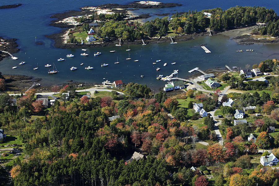 Cozy Harbor, Southport Photograph by Dave Cleaveland | Fine Art America