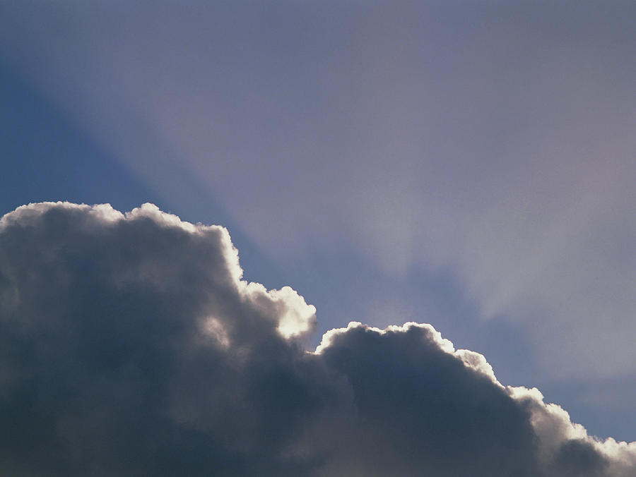 Cumulus Cloud With Sun-rays #1 Photograph by Simon Fraser/science Photo Library