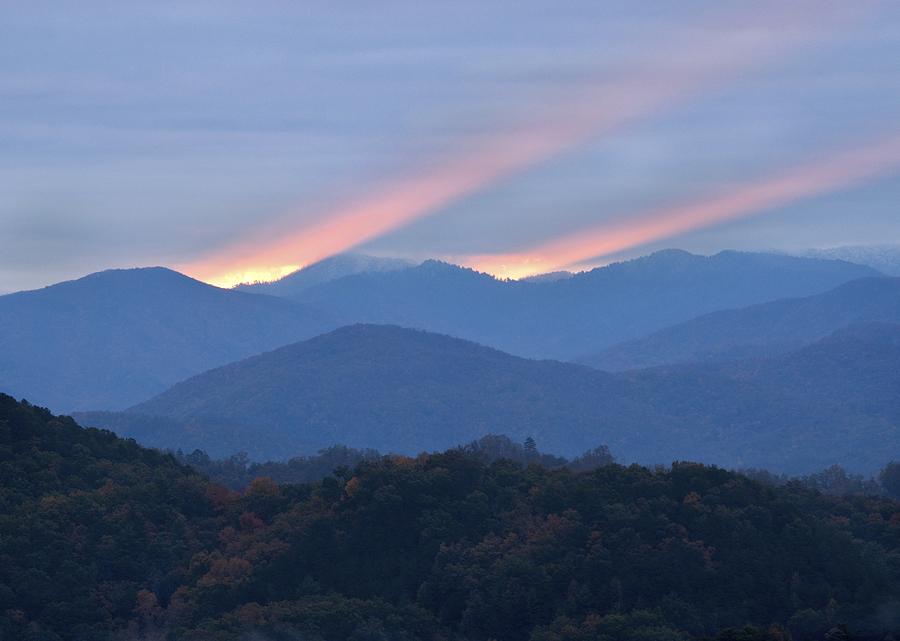 Dawn Of Gatlinburg Photograph By Nian Chen