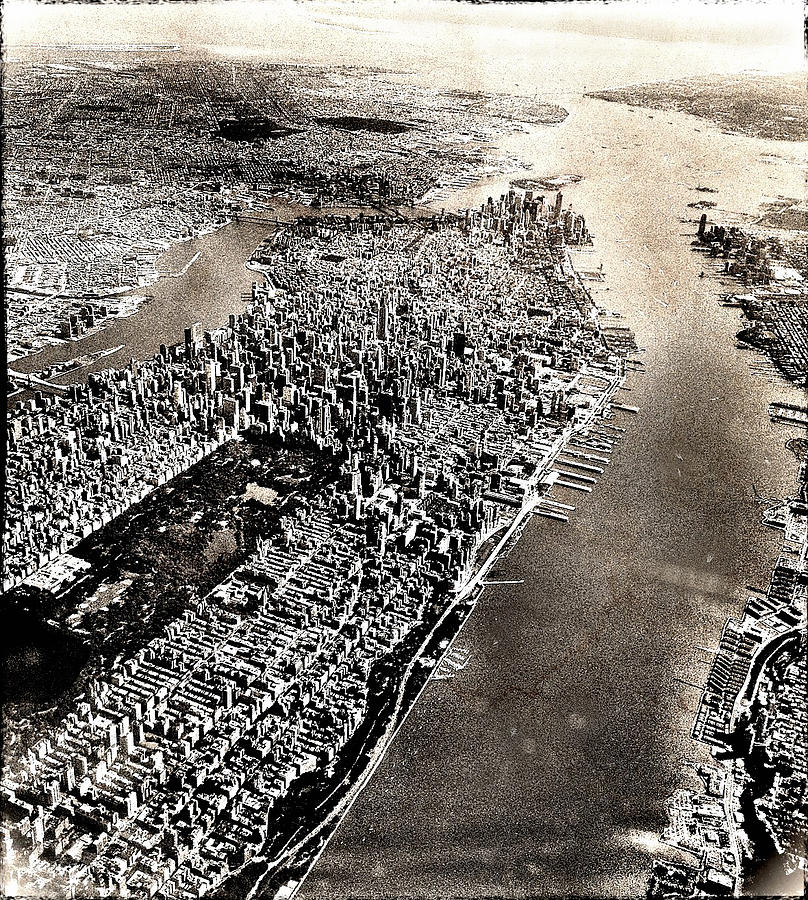 New York City Photograph - Departing Manhattan #1 by Dan Stone