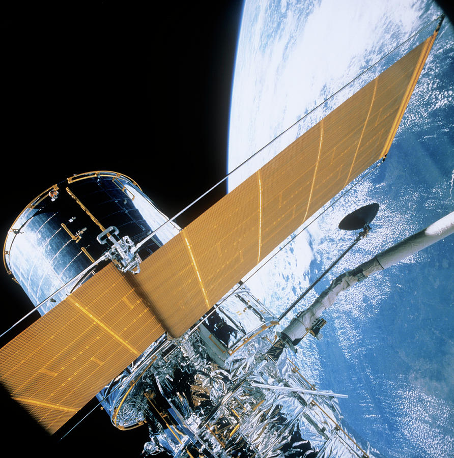 Deployment Of Hubble Space Telescope From Shuttle #1 Photograph by Nasa/science Photo Library
