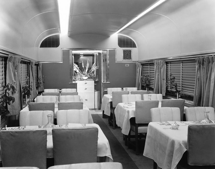 Dining Car On Denver Zephyr #1 Photograph by Underwood Archives
