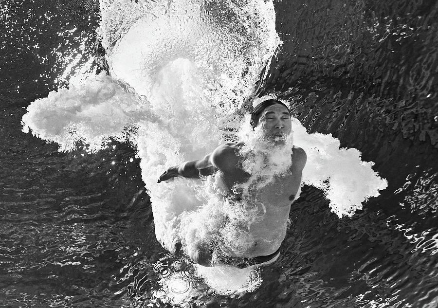 Diving - 16th Fina World Championships #1 Photograph by Adam Pretty
