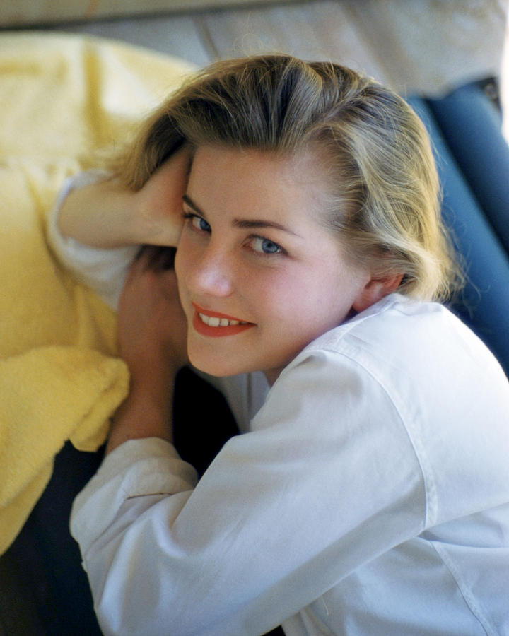 Dolores Hart #1 Photograph by Silver Screen