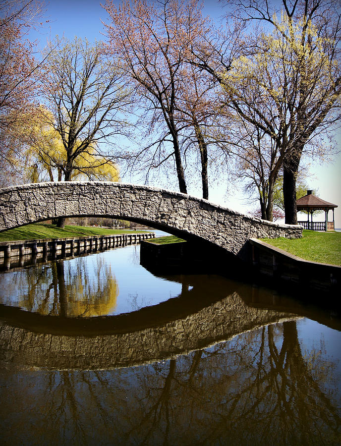 Doty Park Neenah Wisconsin Photograph by Carol Toepke