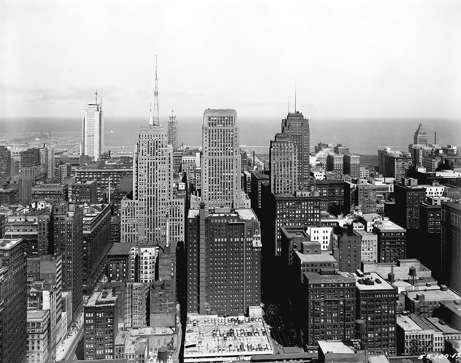 Downtown Chicago #1 Photograph by Underwood Archives