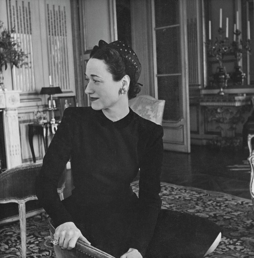 Duchess Of Windsor In Her Paris Home Photograph by Horst P. Horst ...