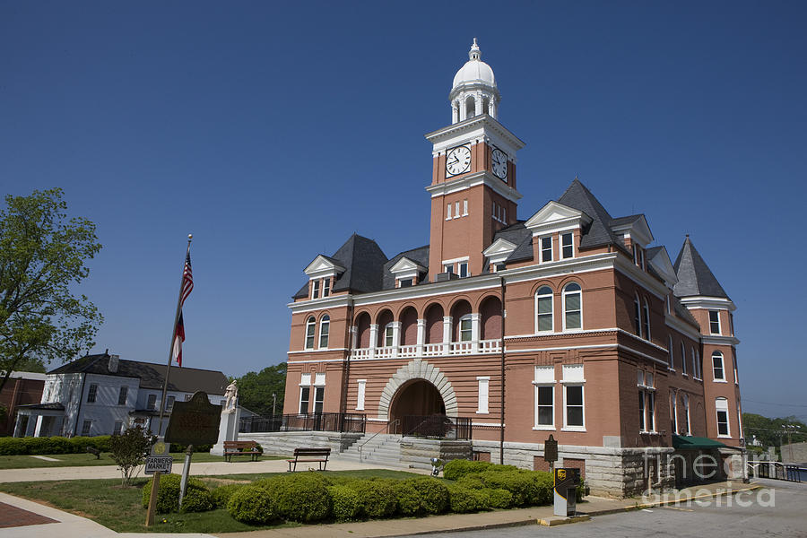 Elbert County Courthouse Photograph by Jason O Watson Pixels