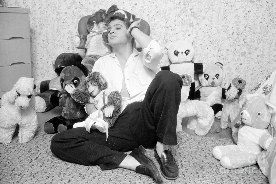 Elvis Presley At Home With Teddy Bears 1956 Photograph