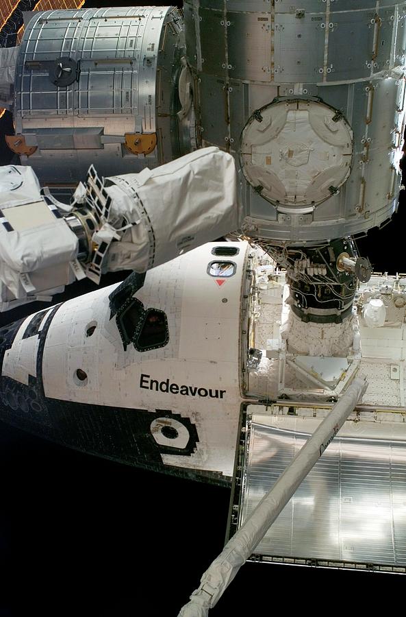 Endeavour Docked To The Iss #1 Photograph by Nasa/science Photo Library