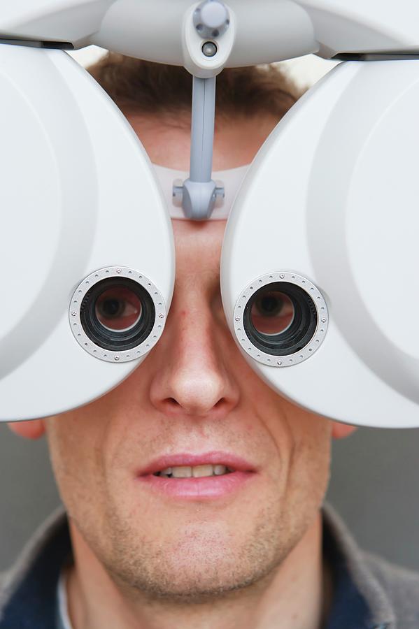 Eye Test Equipment Photograph by Gustoimages/science Photo Library ...