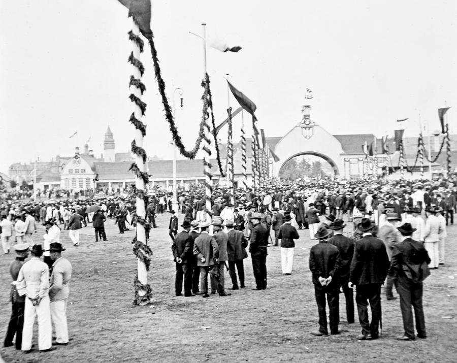 Festival Place Millerntor Hamburg Germany 1903 #3 Photograph by A Macarthur Gurmankin