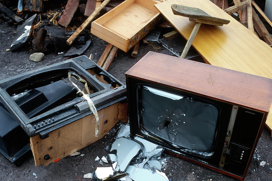 Television Photograph - Fly-tipping #1 by Robert Brook/science Photo Library
