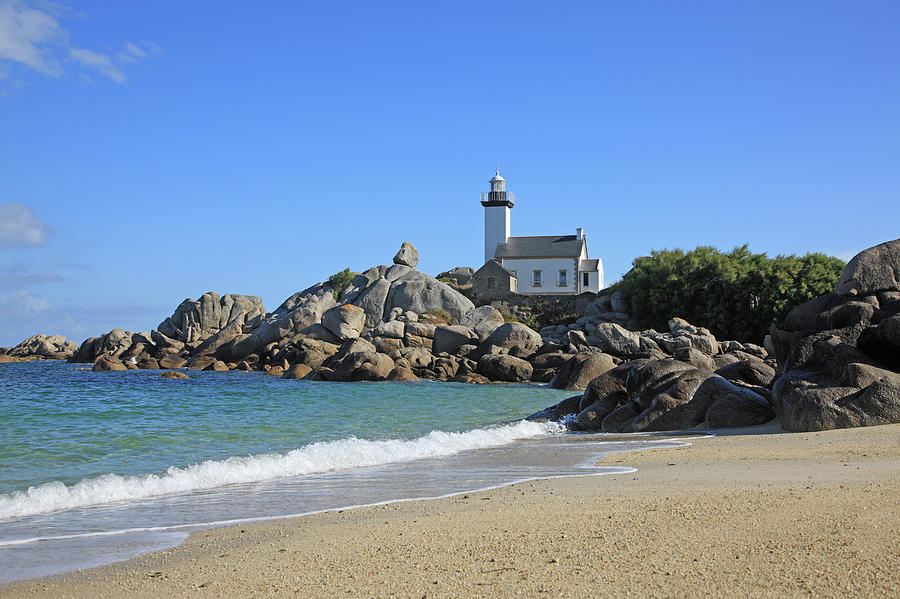 France, Brittany, Lighthouse #1 Photograph by Hiroshi Higuchi