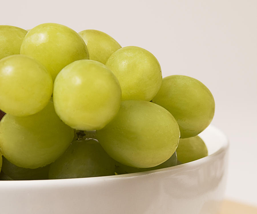 Fresh Fruit, Green Grapes #1 Photograph by Science Source