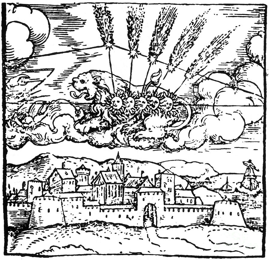 Halleys Comet, Leo Constellation, 1531 #1 Photograph by Science Source