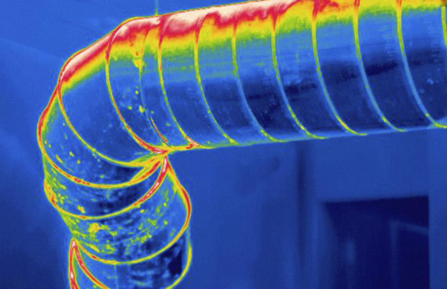 Heat Loss In Heating Duct, Thermogram #1 Photograph by Science Stock Photography