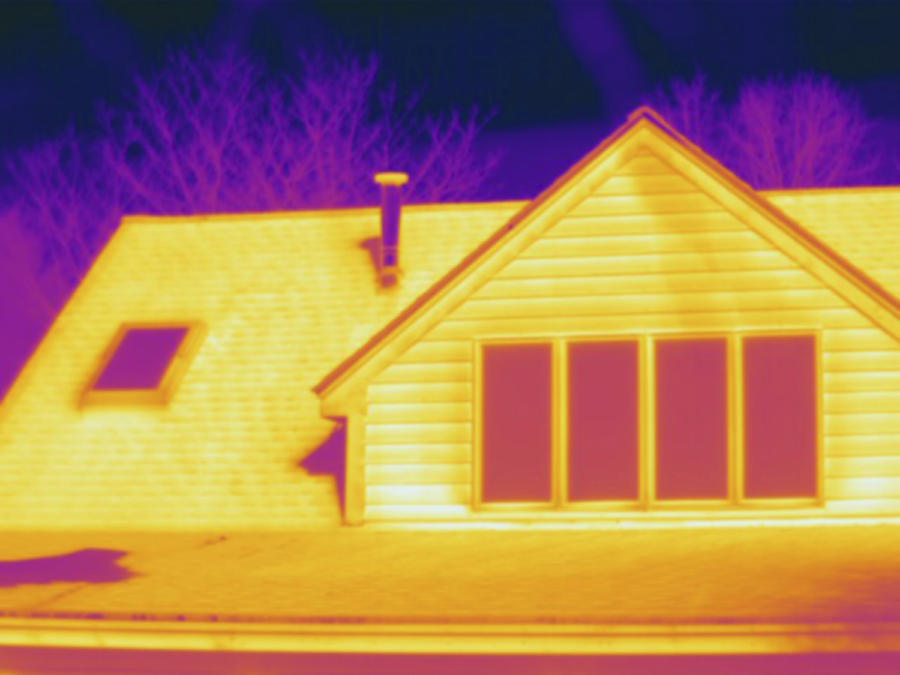 House On A Winter Day, Thermogram #1 Photograph by Science Stock Photography