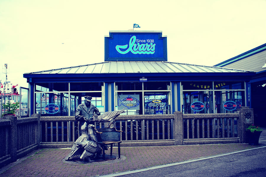 Ivars On The Waterfront Photograph