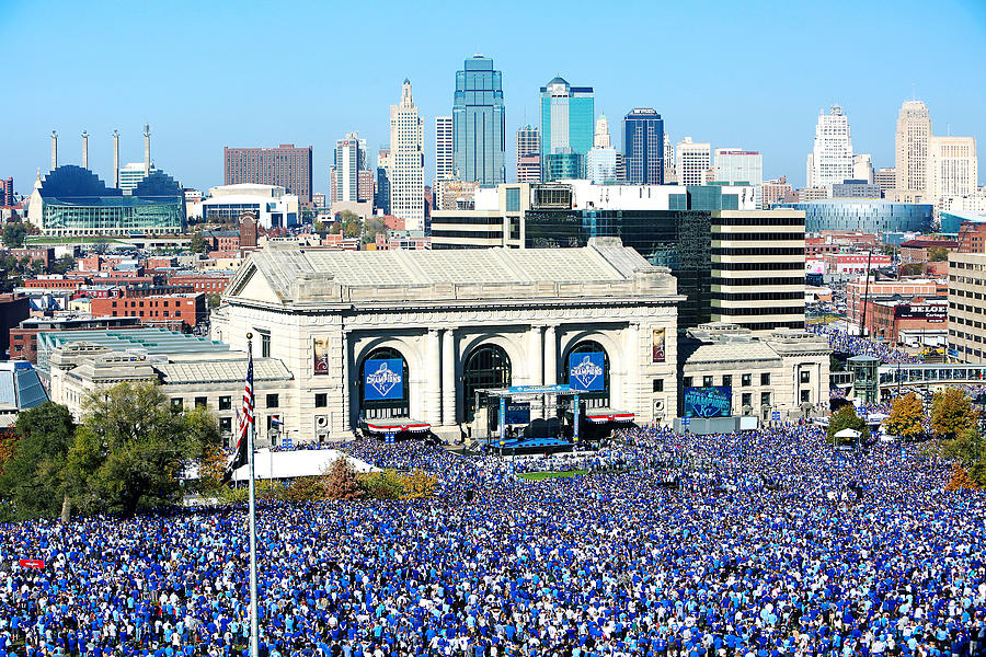 Kansas City Royals World Series Celebration 2015 #1 Photograph by TriggerPhoto