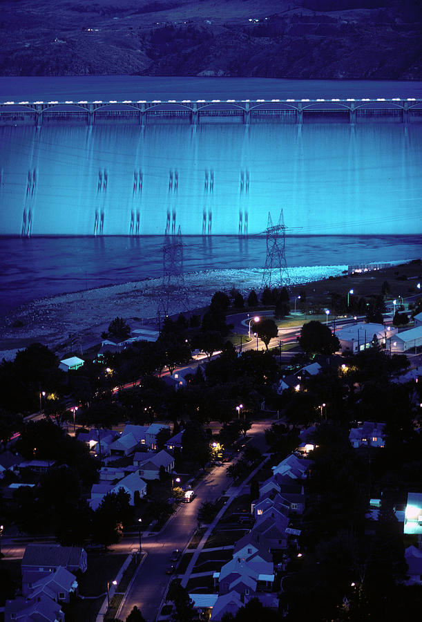 Laser Light Show At Grand Coulee Dam Photograph by Peter Essick Fine