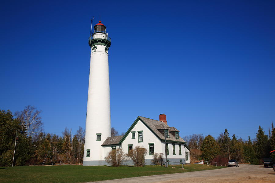 Lighthouse - Presque Isle Michigan 6 Photograph by Frank Romeo