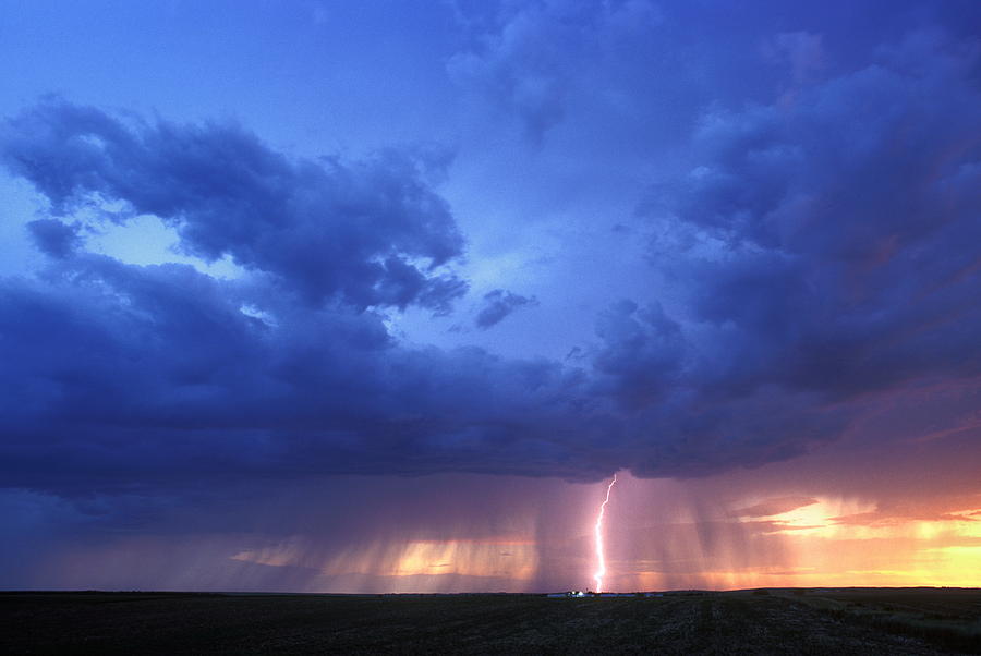 Lightning Photograph by Jim Reed/science Photo Library | Fine Art America