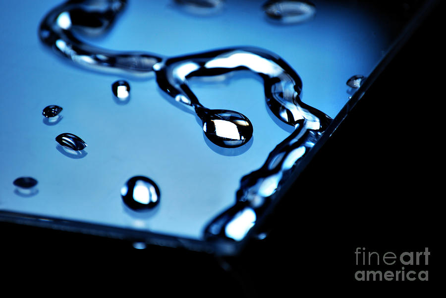 Abstract Photograph - Liquid Abstract #1 by HD Connelly